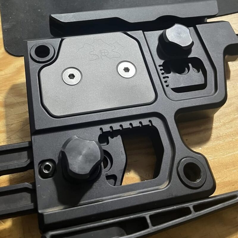 AERO SOLUS BUTTSTOCK WEIGHT